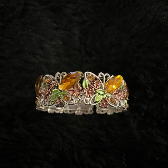 Lovely Colorful Butterfly Open Bracelet - Picture 8 of 16